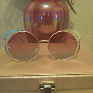 Chic circle Oversized Hollow out sunglasses 🕶️